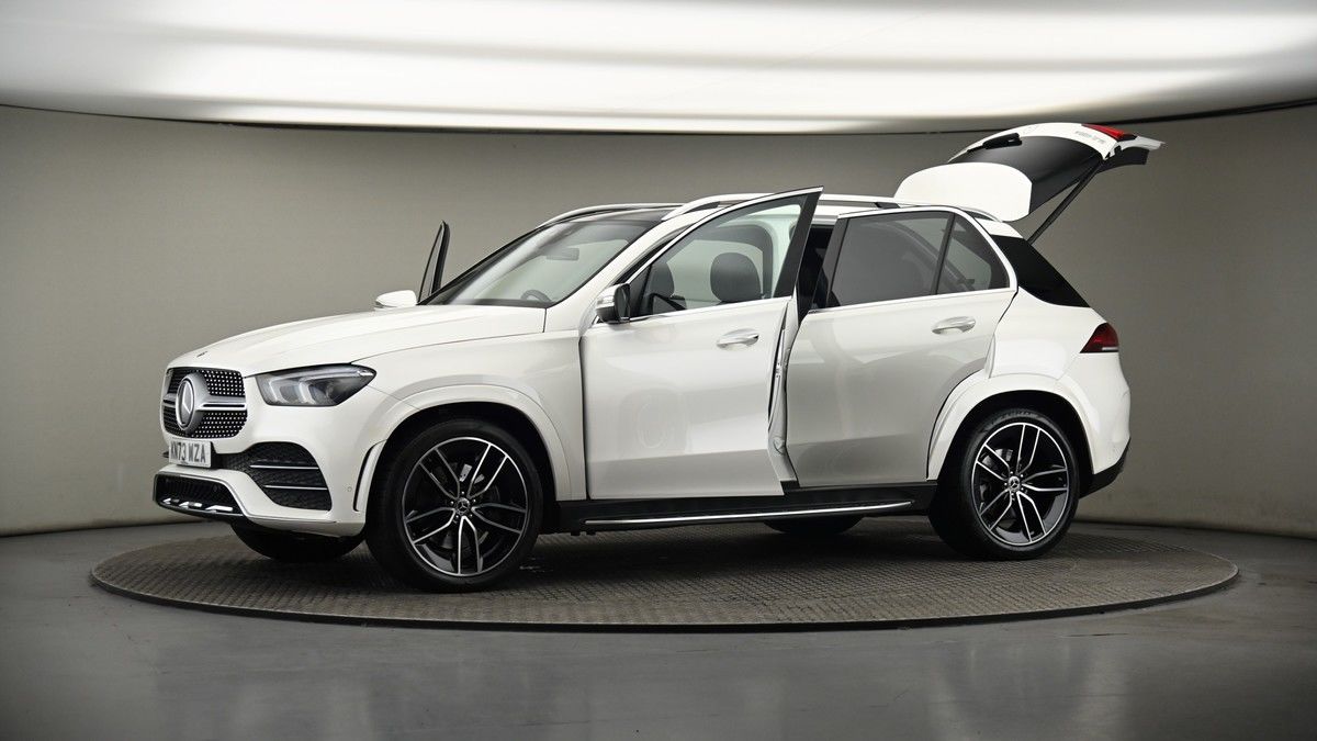 More views of Mercedes-Benz GLE