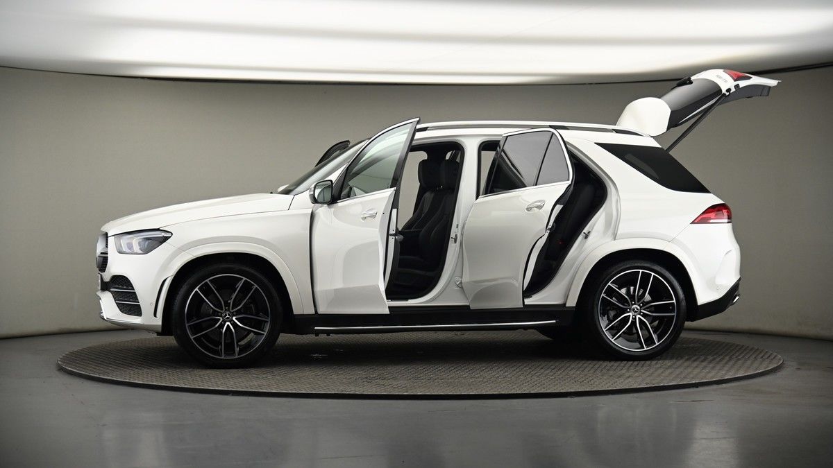 More views of Mercedes-Benz GLE