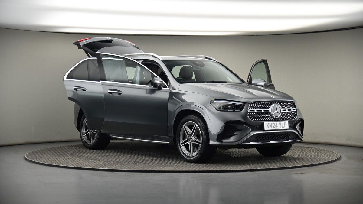 More views of Mercedes-Benz GLE
