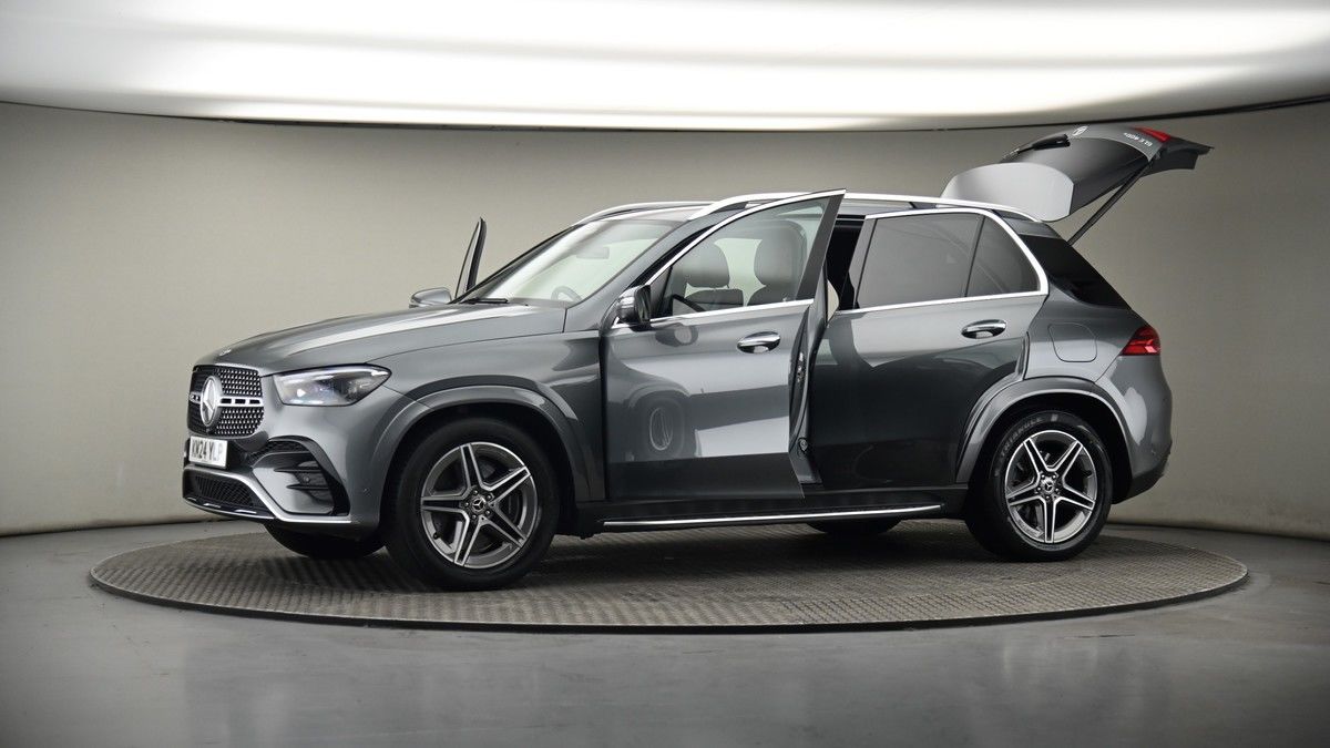 More views of Mercedes-Benz GLE