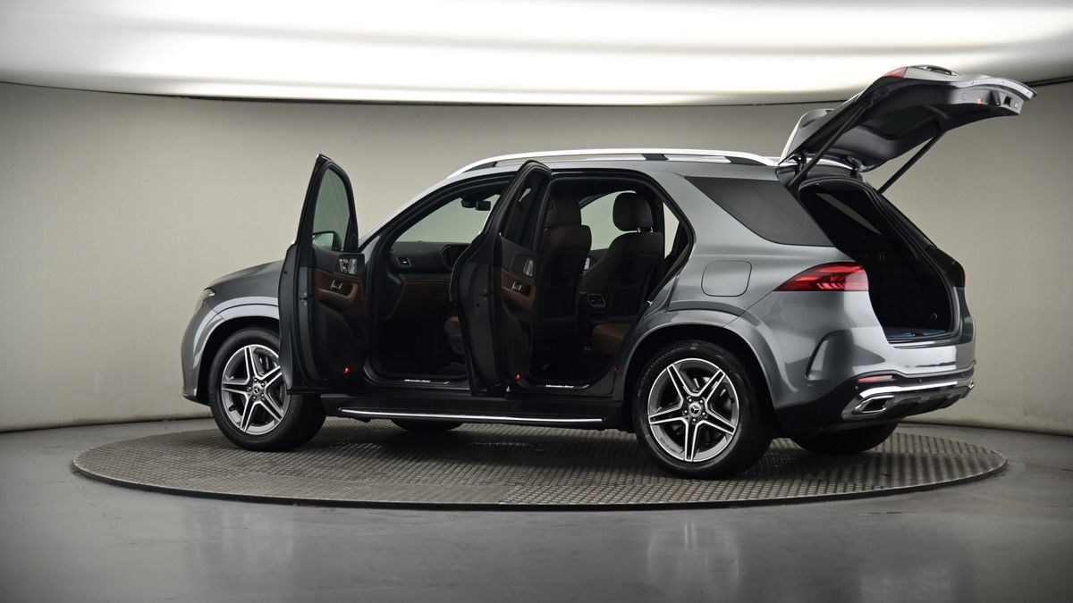 More views of Mercedes-Benz GLE