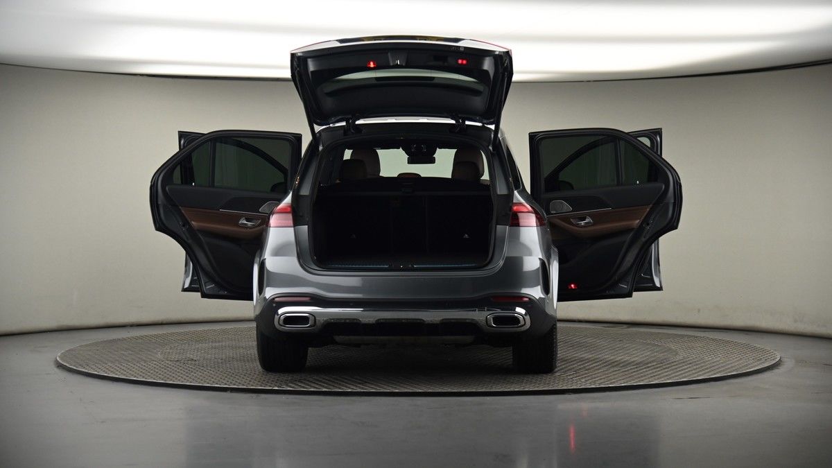 More views of Mercedes-Benz GLE