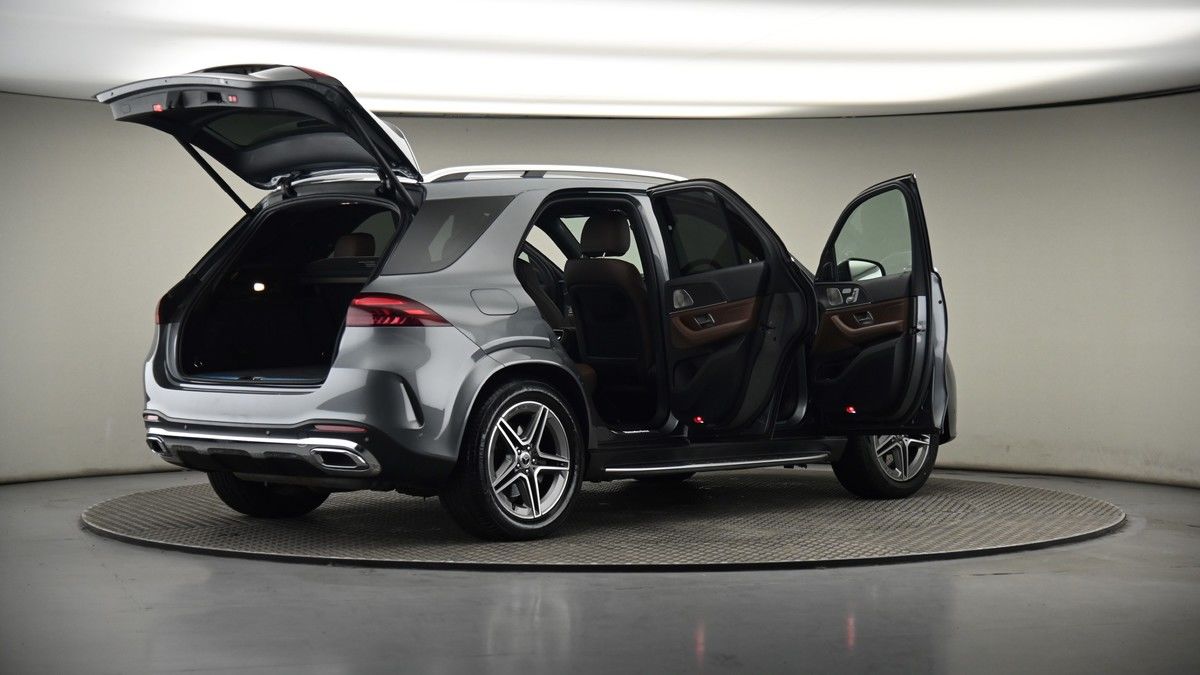More views of Mercedes-Benz GLE