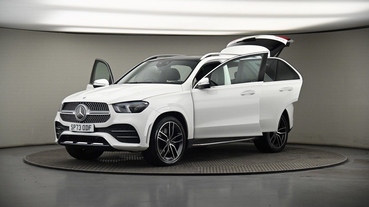 More views of Mercedes-Benz GLE
