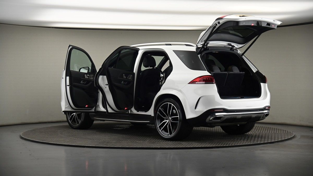 More views of Mercedes-Benz GLE