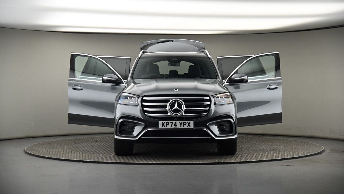 More views of Mercedes-Benz GLS
