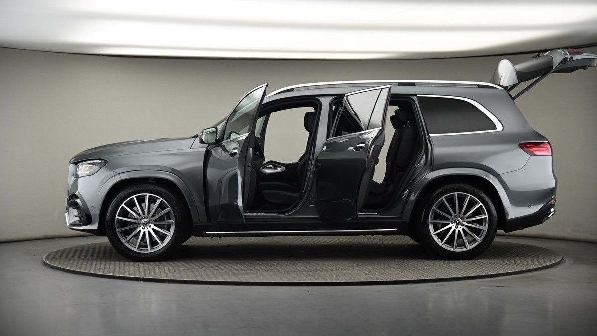 More views of Mercedes-Benz GLS