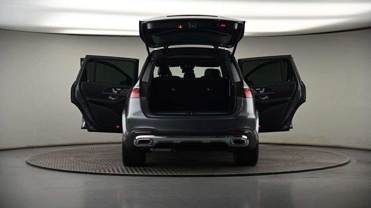 More views of Mercedes-Benz GLS