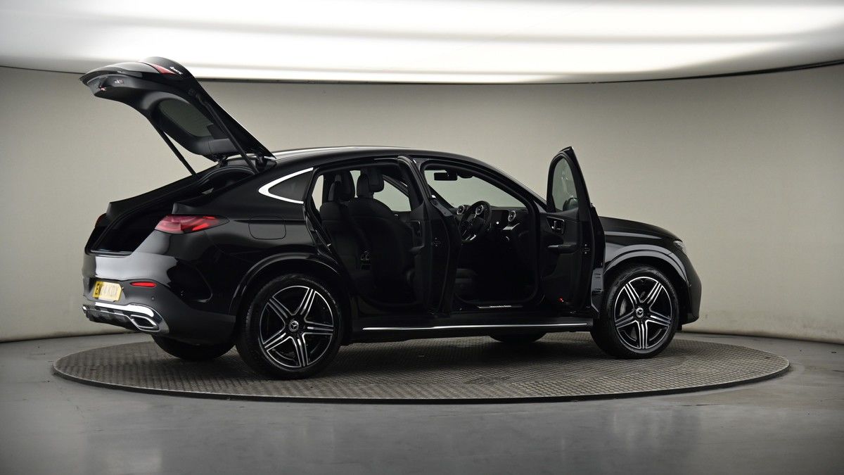 More views of Mercedes-Benz GLC