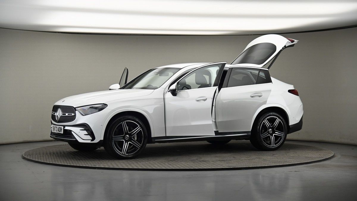 More views of Mercedes-Benz GLC