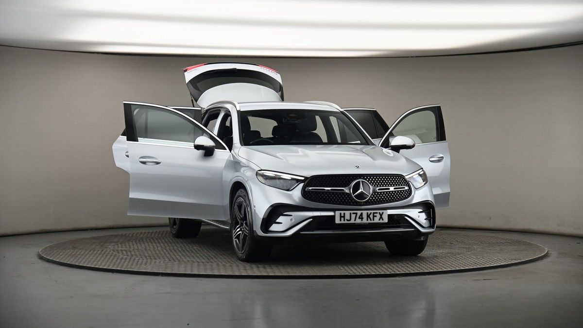 More views of Mercedes-Benz GLC