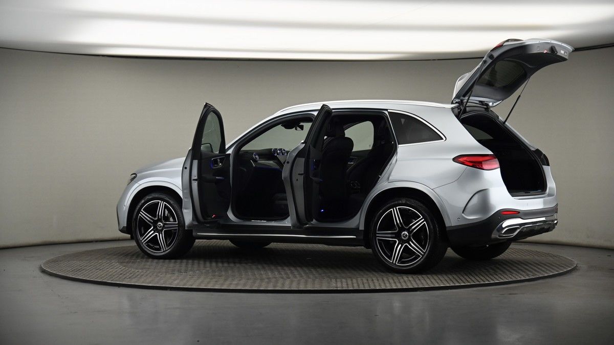 More views of Mercedes-Benz GLC
