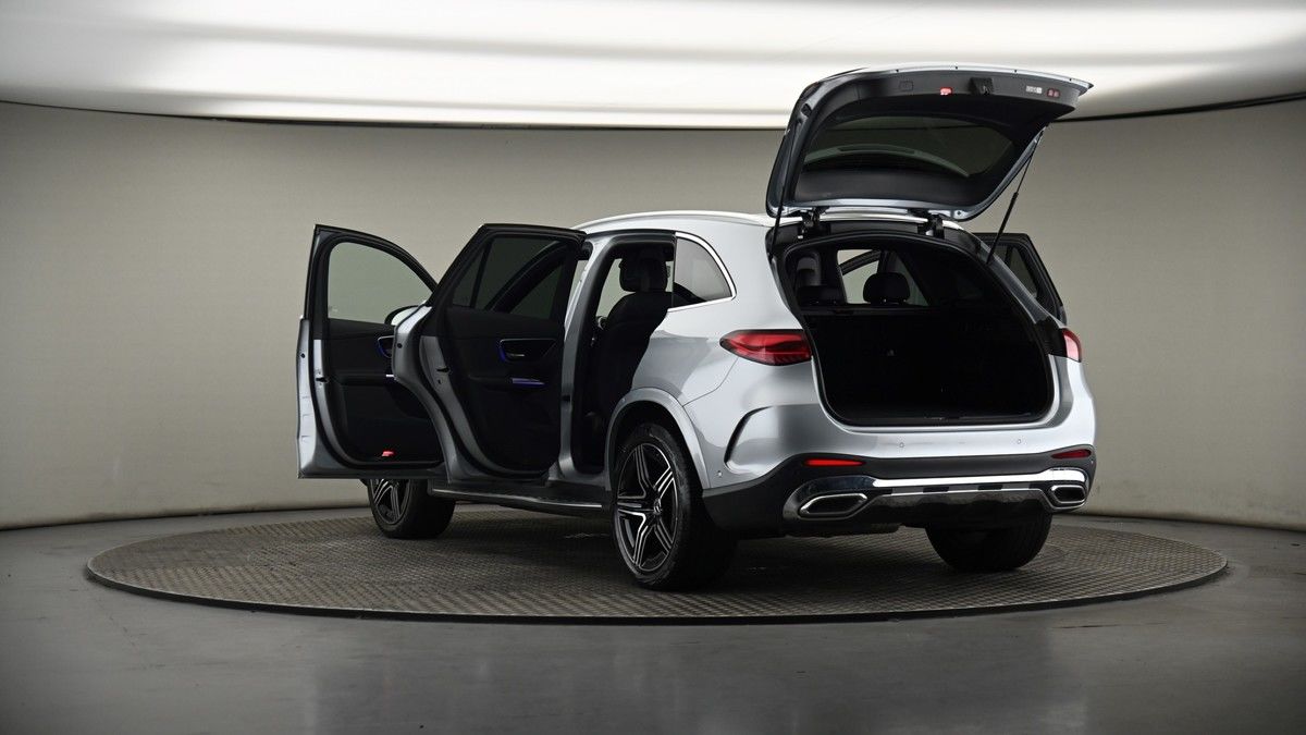 Mercedes-Benz GLC Image 8