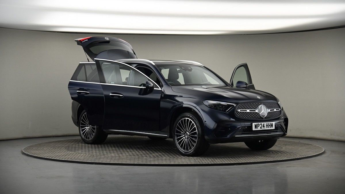 More views of Mercedes-Benz GLC