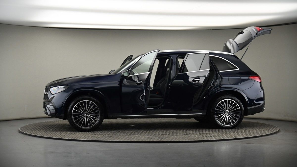 More views of Mercedes-Benz GLC