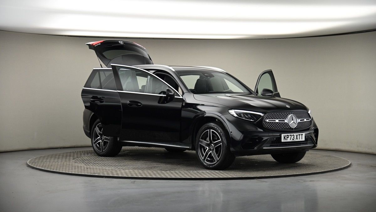 More views of Mercedes-Benz GLC