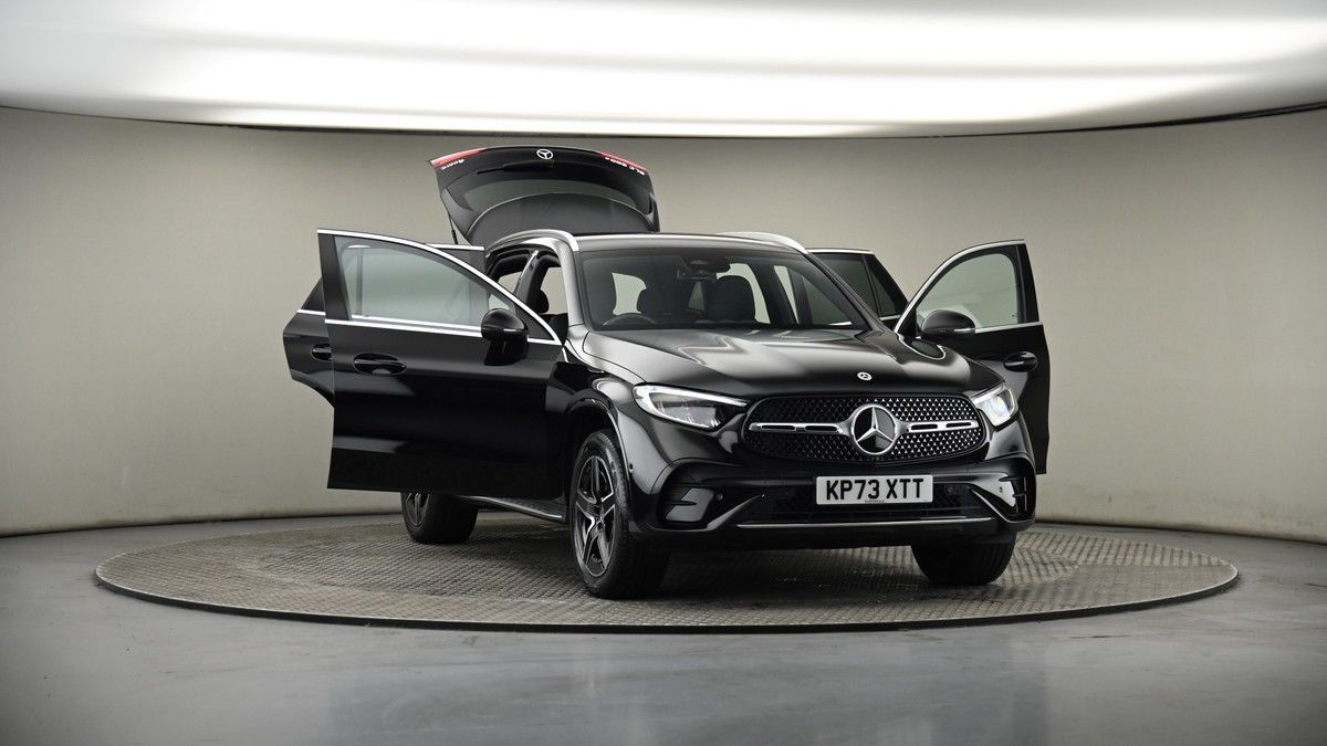 More views of Mercedes-Benz GLC