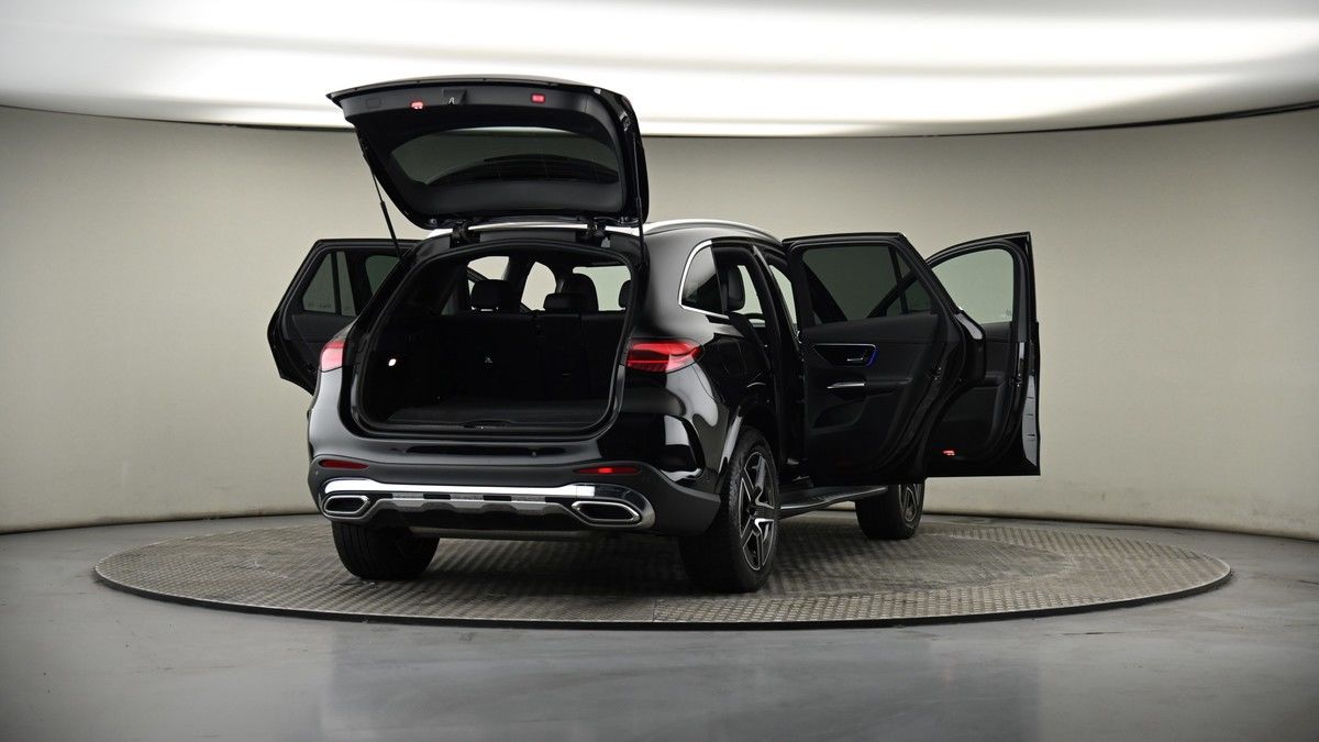 More views of Mercedes-Benz GLC