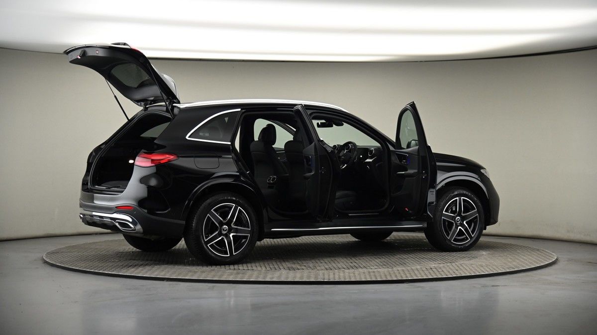 More views of Mercedes-Benz GLC