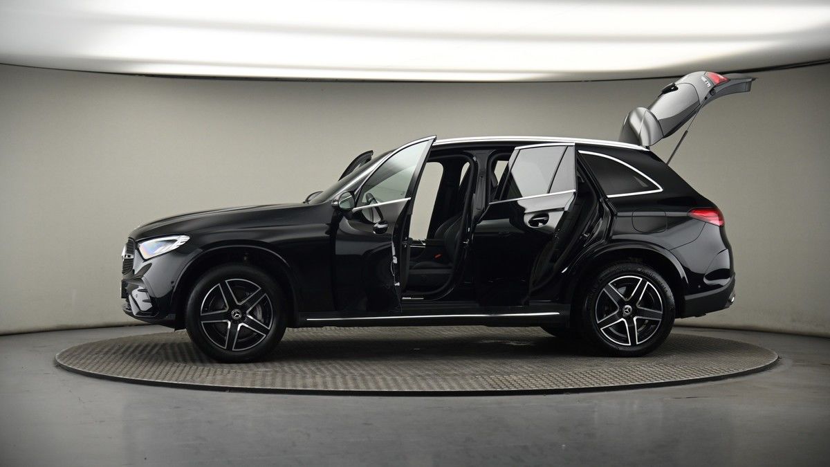 More views of Mercedes-Benz GLC