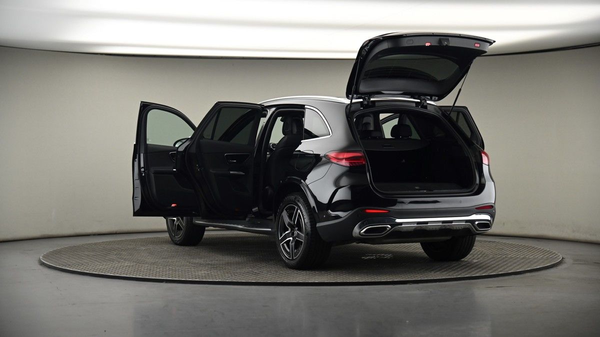 Mercedes-Benz GLC Image 8