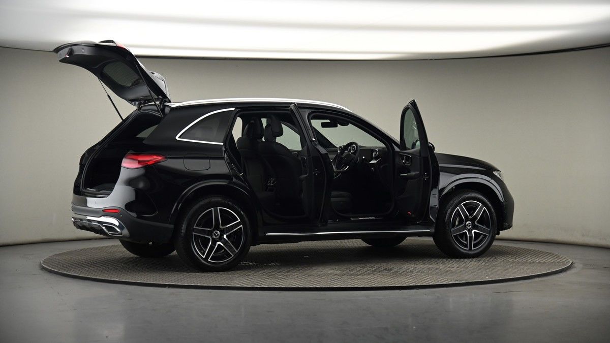 More views of Mercedes-Benz GLC