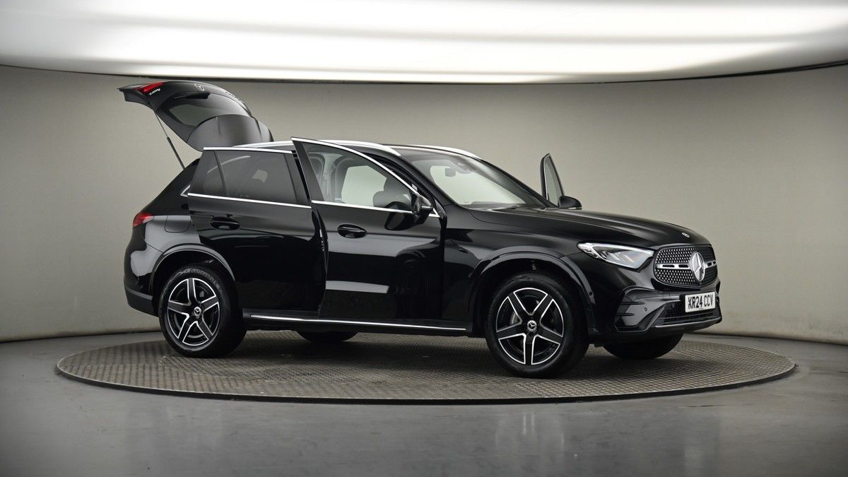 More views of Mercedes-Benz GLC