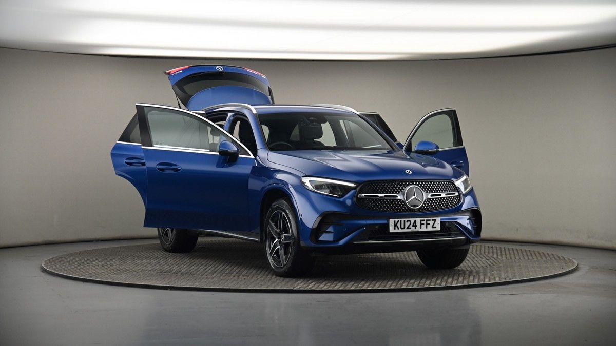 More views of Mercedes-Benz GLC
