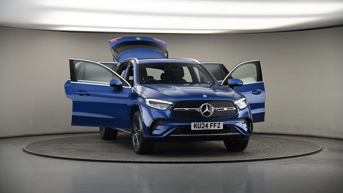 More views of Mercedes-Benz GLC