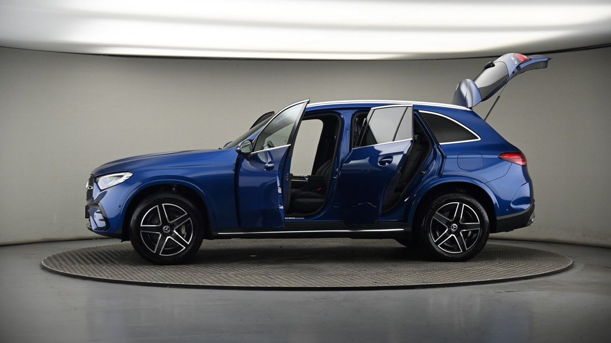 More views of Mercedes-Benz GLC