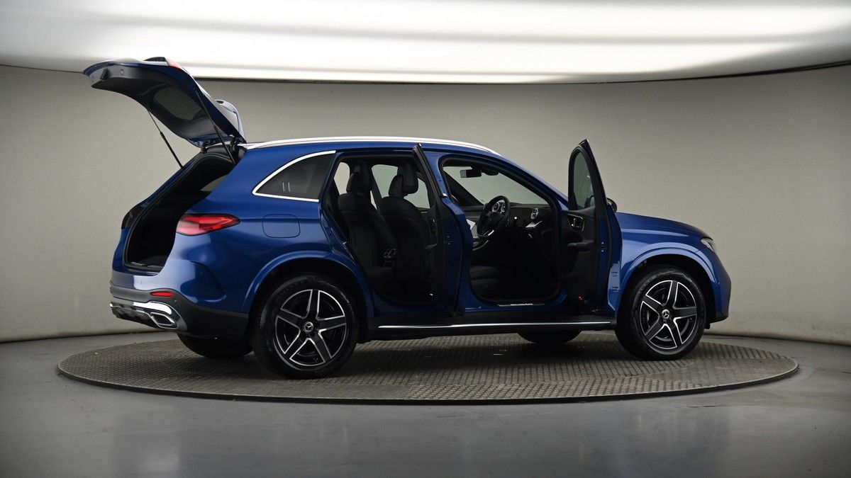 More views of Mercedes-Benz GLC