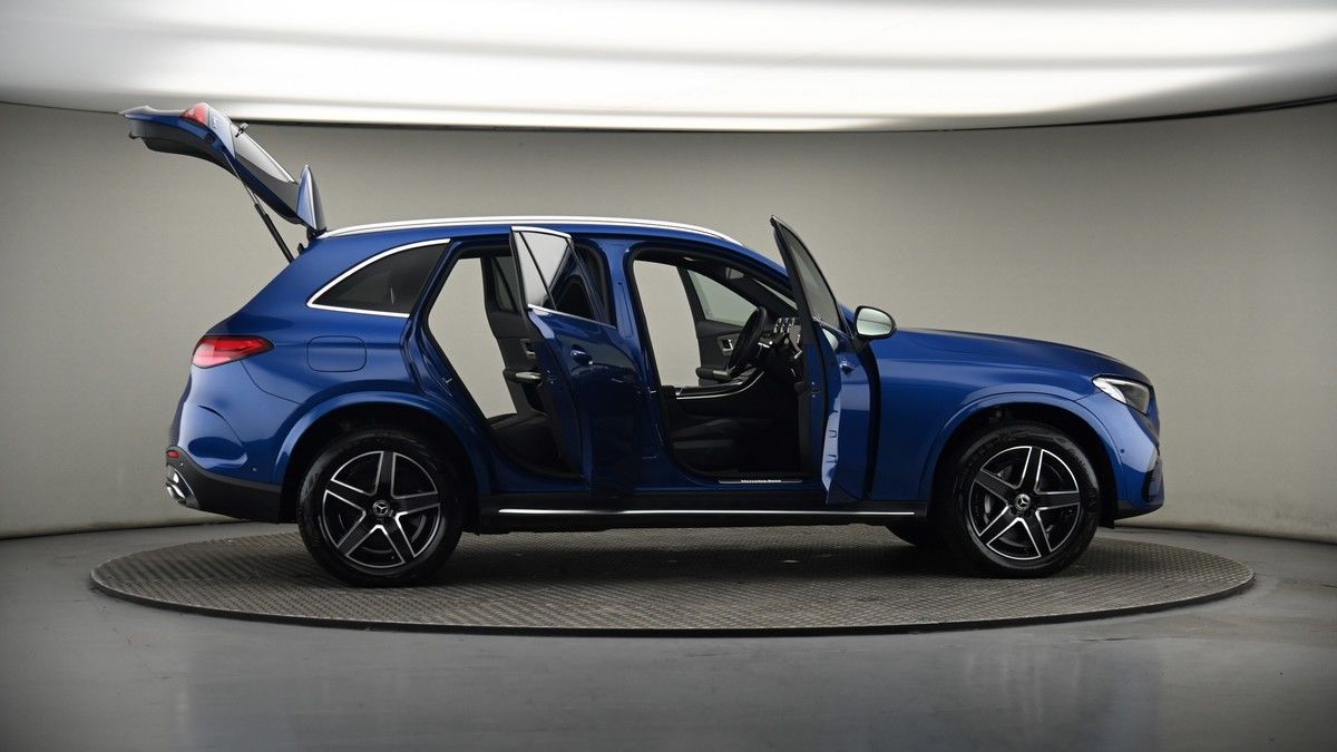 More views of Mercedes-Benz GLC