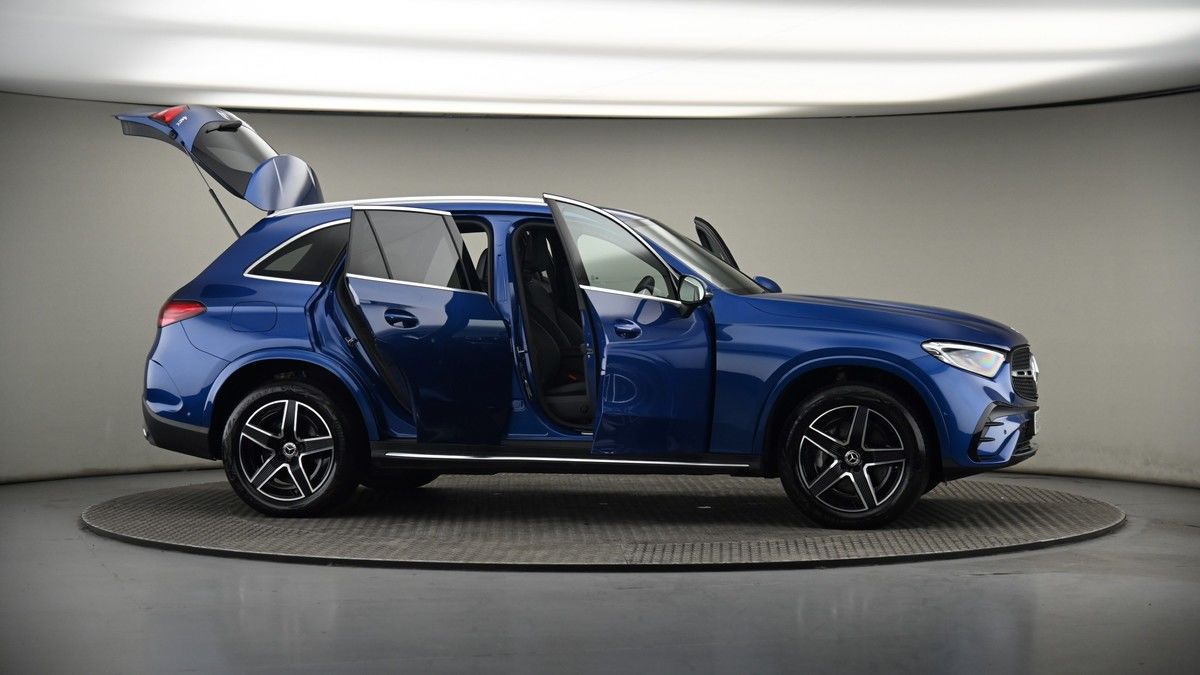 More views of Mercedes-Benz GLC