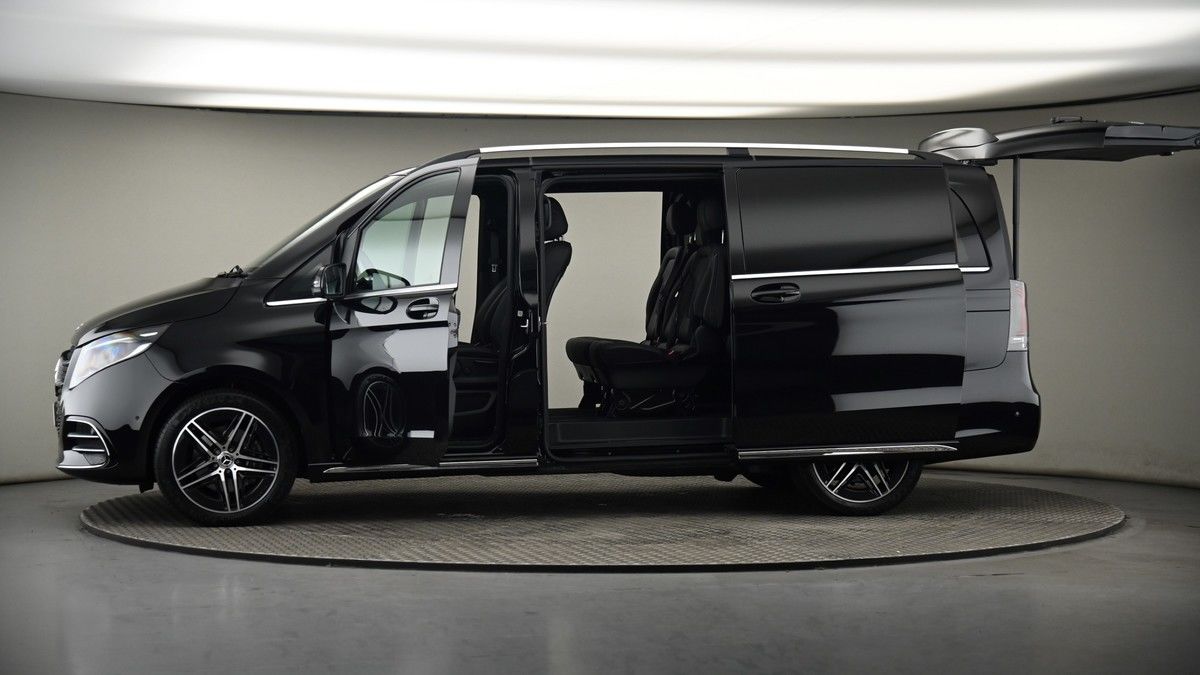 More views of Mercedes-Benz V Class