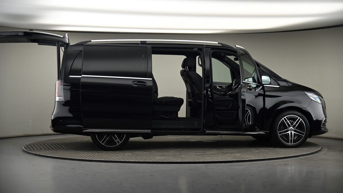 More views of Mercedes-Benz V Class