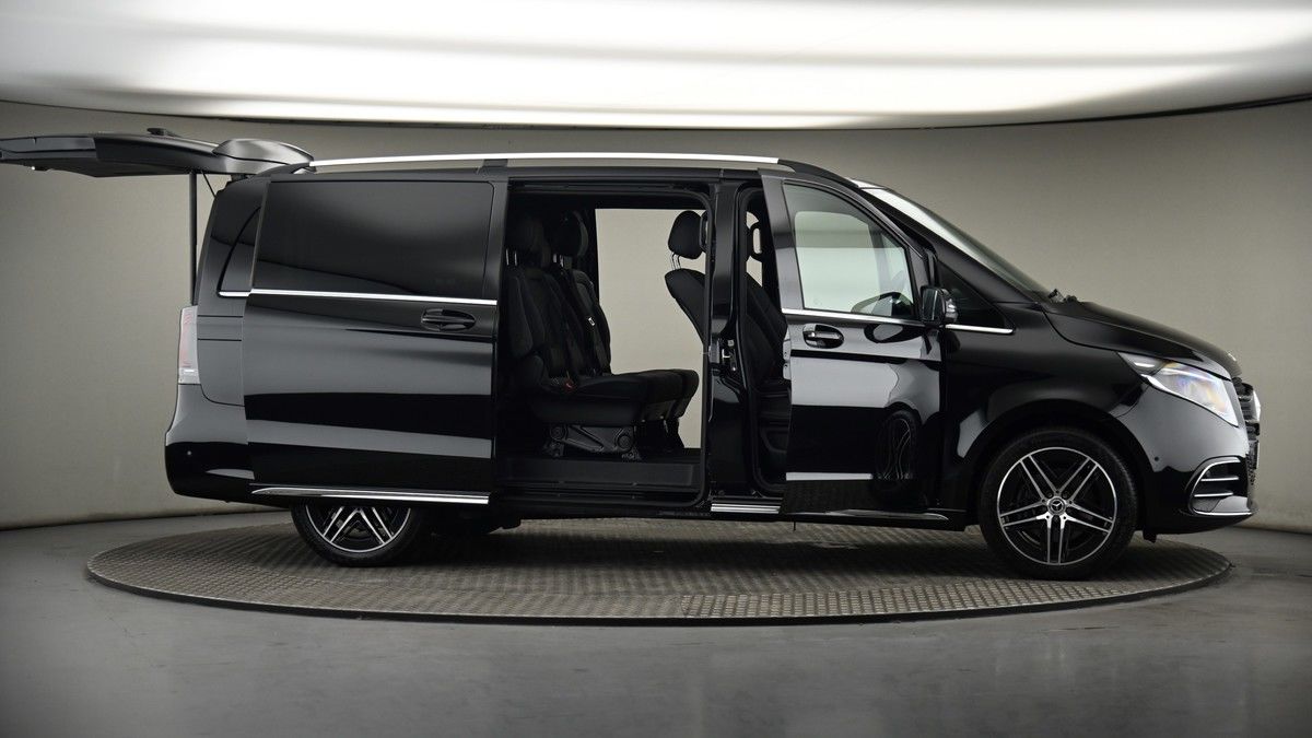More views of Mercedes-Benz V Class