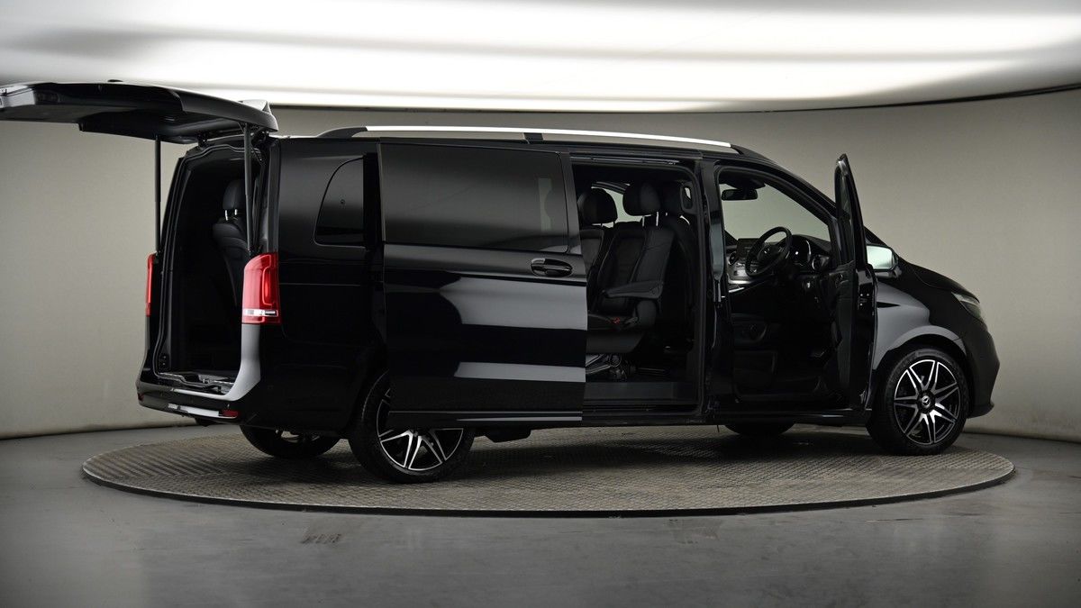 More views of Mercedes-Benz V Class