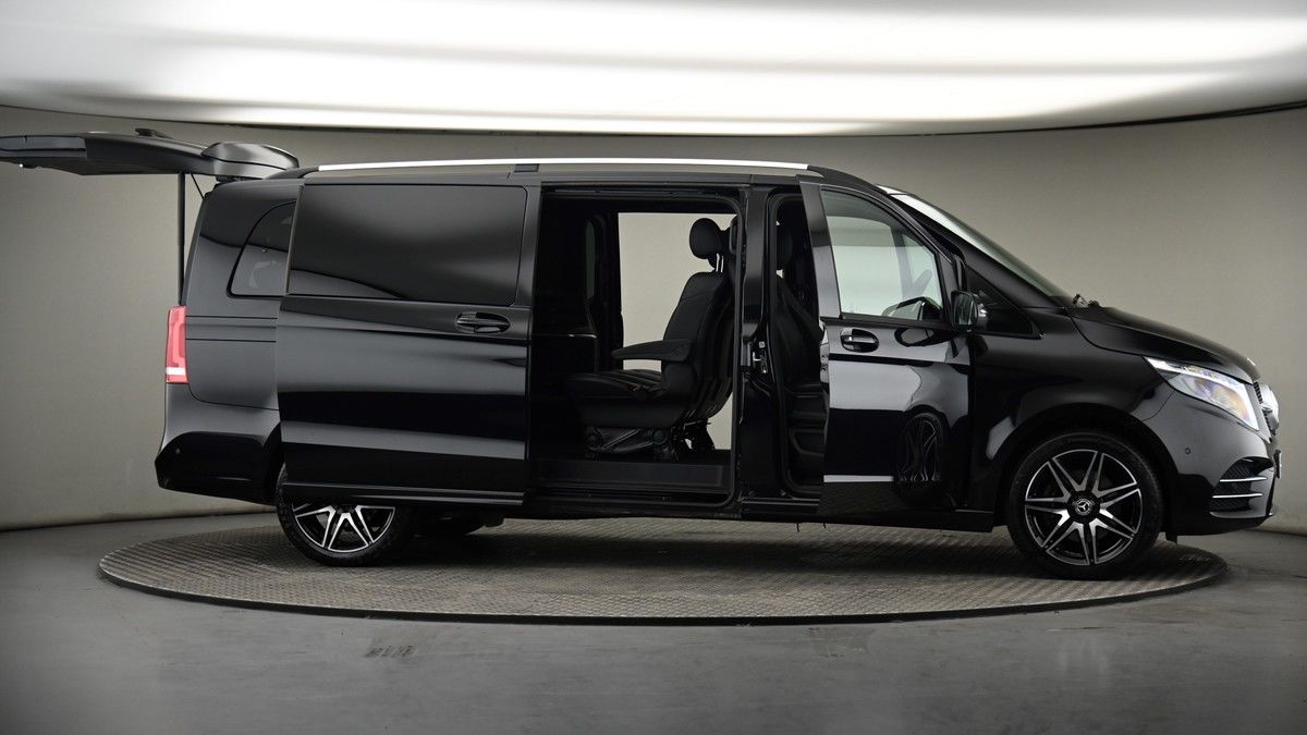 More views of Mercedes-Benz V Class