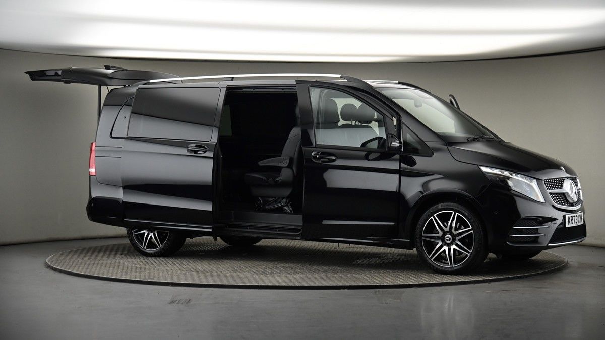 More views of Mercedes-Benz V Class