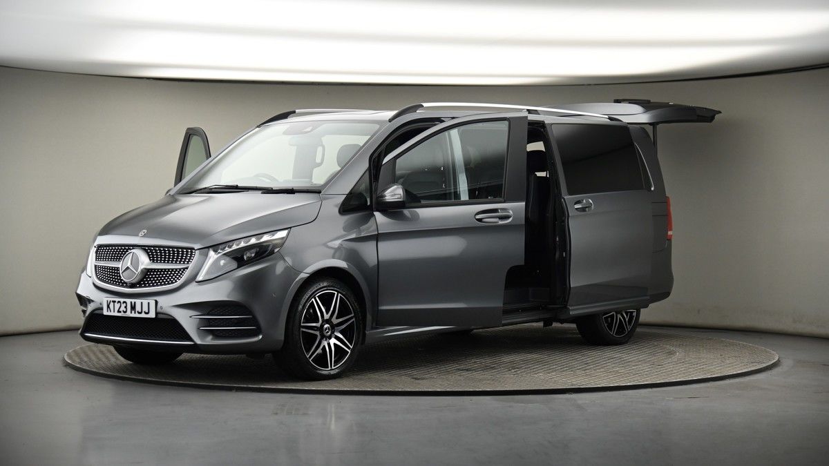More views of Mercedes-Benz V Class