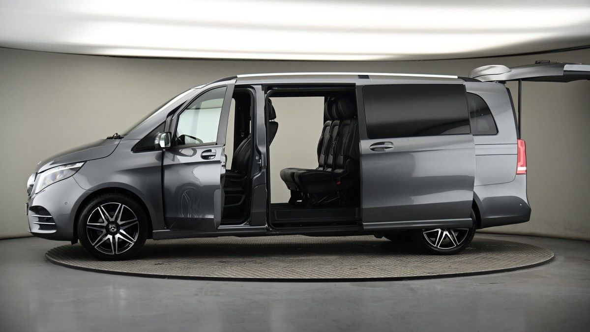 More views of Mercedes-Benz V Class