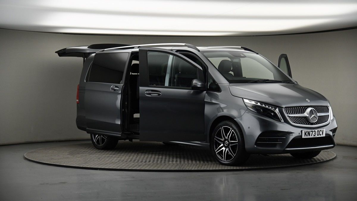 More views of Mercedes-Benz V Class