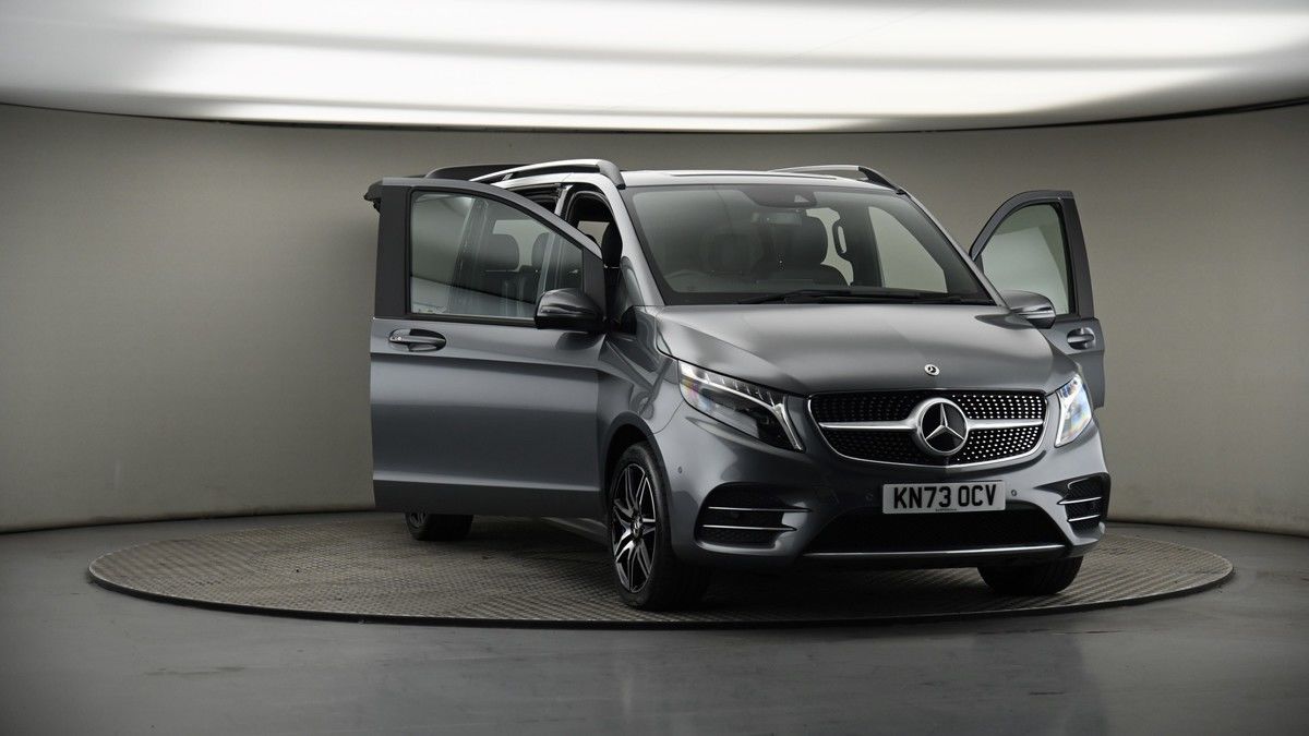 More views of Mercedes-Benz V Class