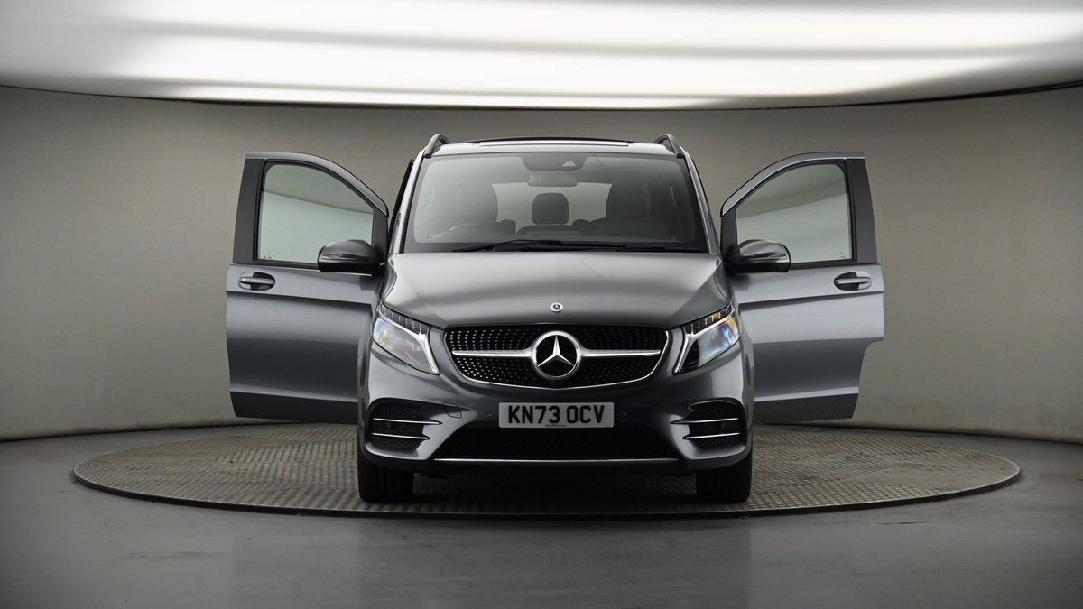 More views of Mercedes-Benz V Class