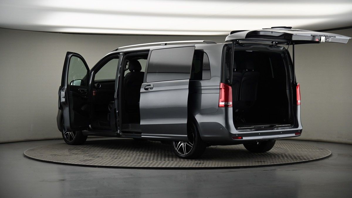 More views of Mercedes-Benz V Class