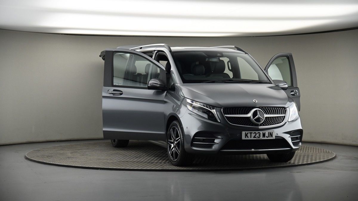 More views of Mercedes-Benz V Class