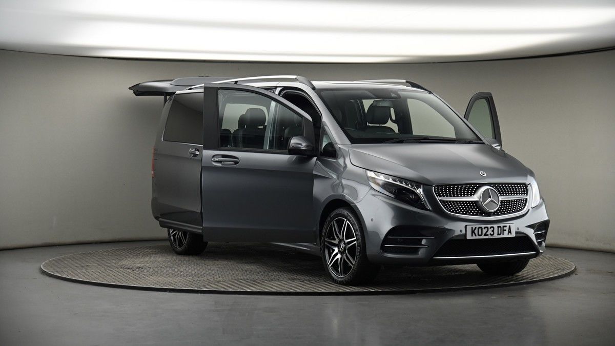 More views of Mercedes-Benz V Class