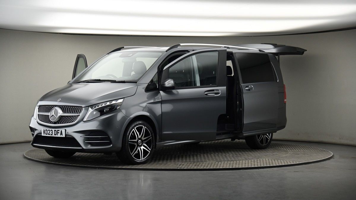 More views of Mercedes-Benz V Class