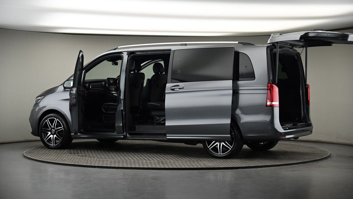 More views of Mercedes-Benz V Class