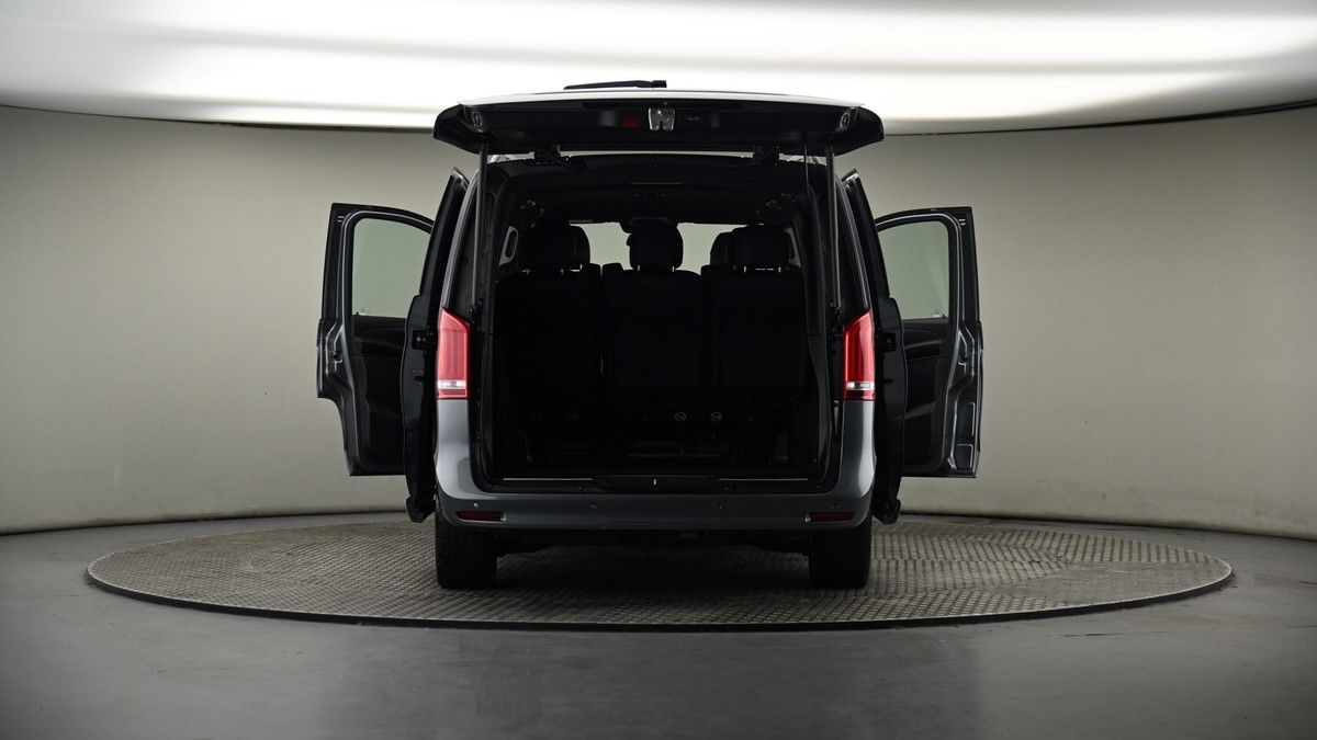 More views of Mercedes-Benz V Class